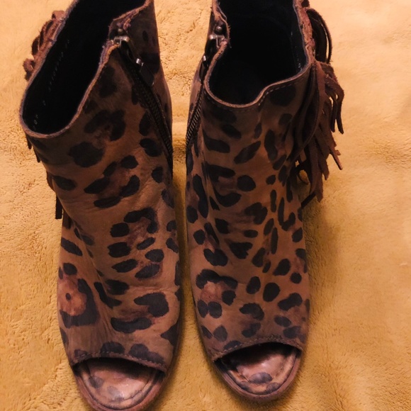 Liberty black booties - Picture 2 of 6